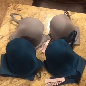 Victoria’s Secret bra bundle